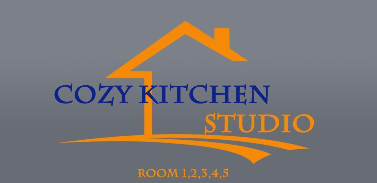 Liivalaia 40 Cozy Kitchen Studio 塔林 外观 照片